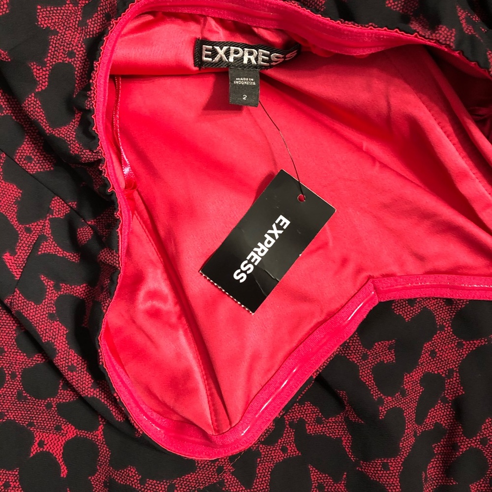 Express Romper - Picture 6 of 9